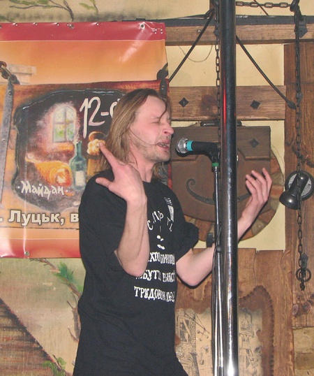 Мертвий Півень у Луцькому Майдані