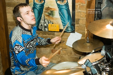 Мертвий Півень у Луцькому Майдані Балалаєв